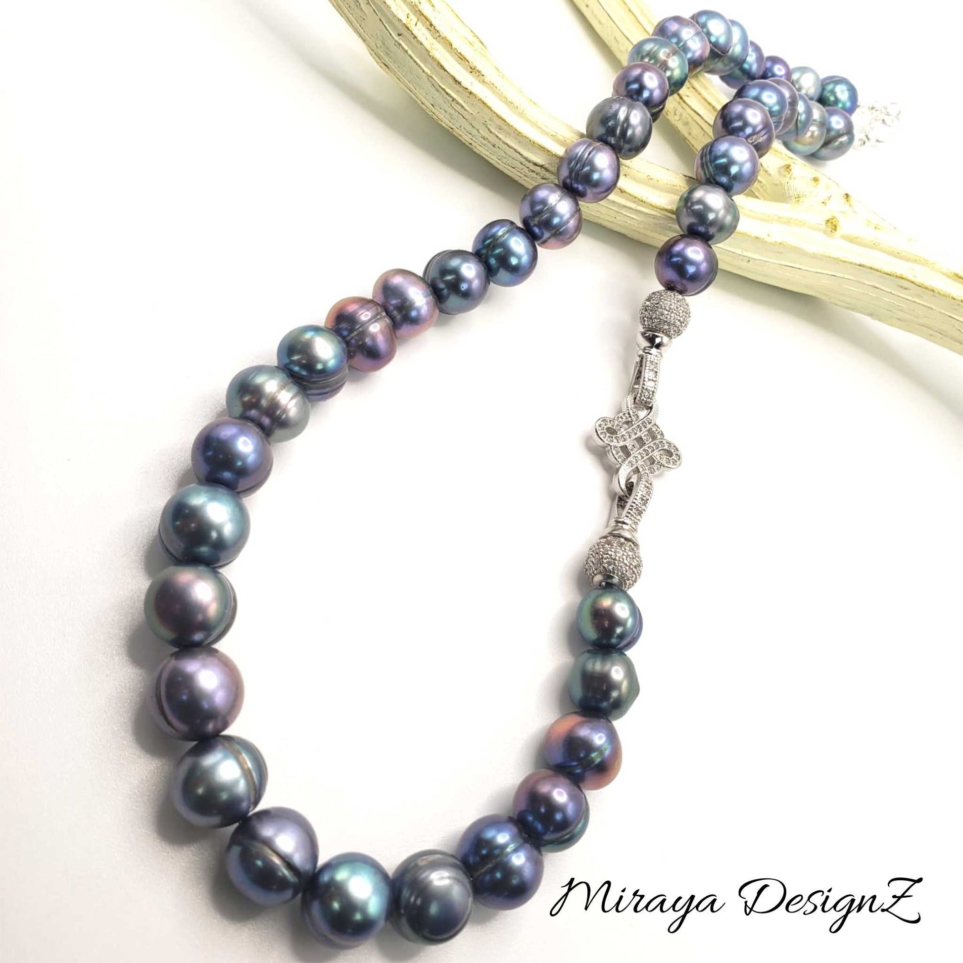 Peacock Pearl Necklace – Miraya DesignZ